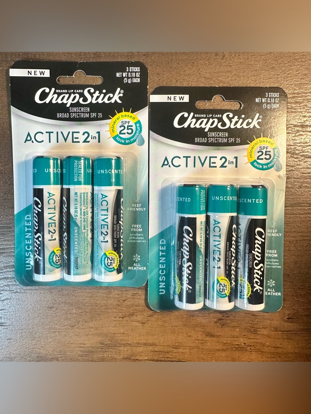 2x Chapstick Active 2-in-1 Lip Care SPF 25 Mineral Based Sunscreen-Variety Pack
